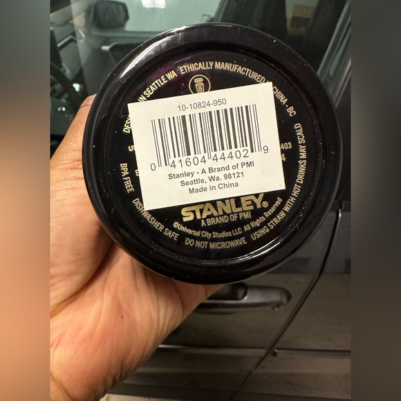 Stanley Wicked Elphaba 2024 40oz Quencher Authentic - Picture 16 of 16